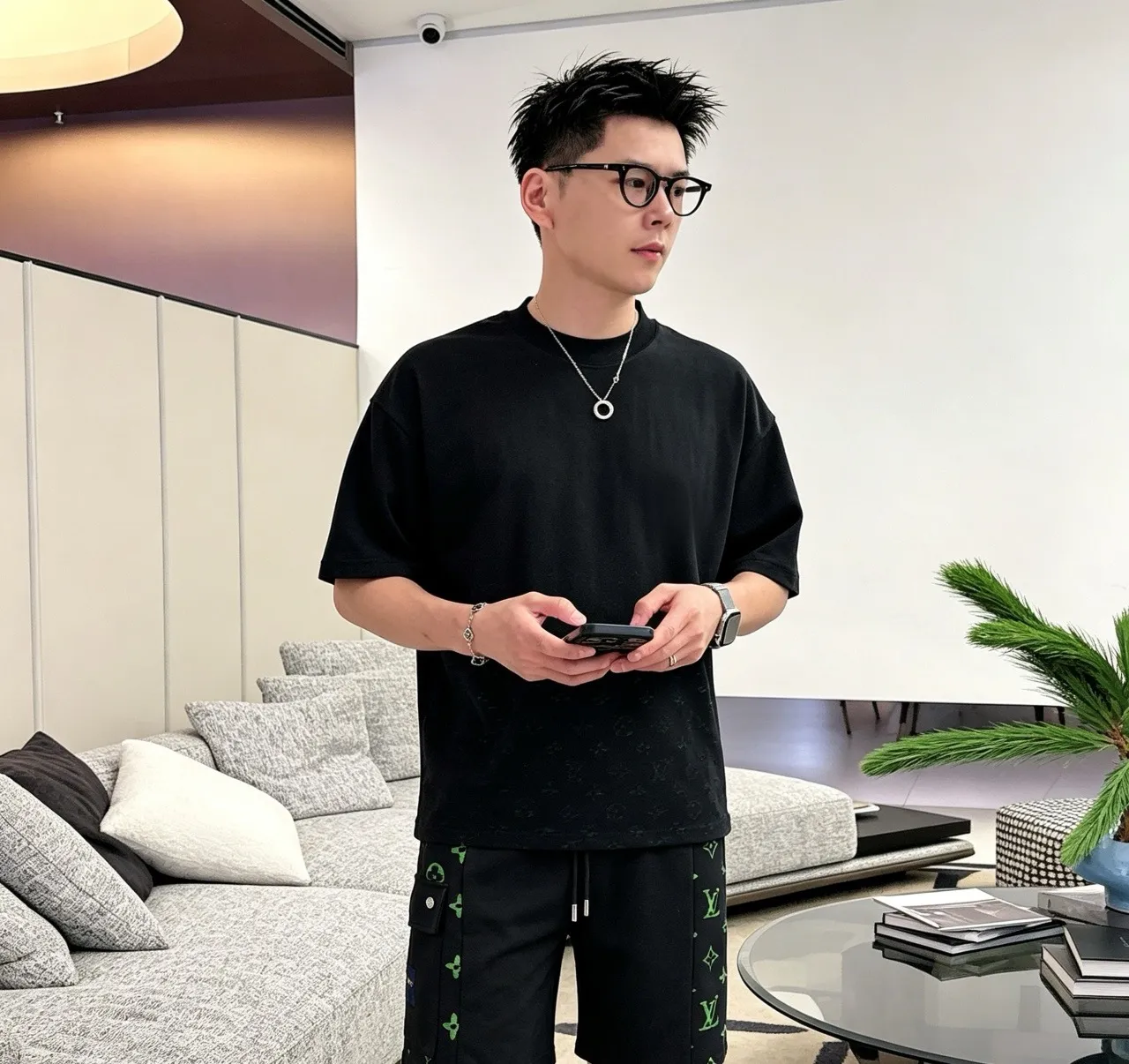 Louis Vuitton/Louis Vuitton presbyopia burnt flower overalls shorts